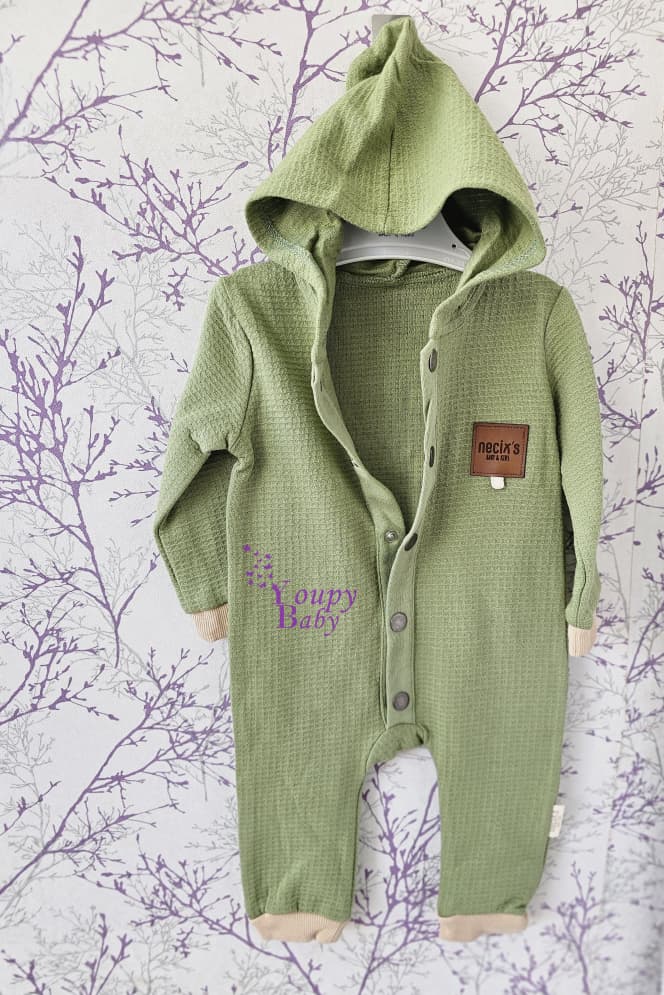 Combinaison à capuche