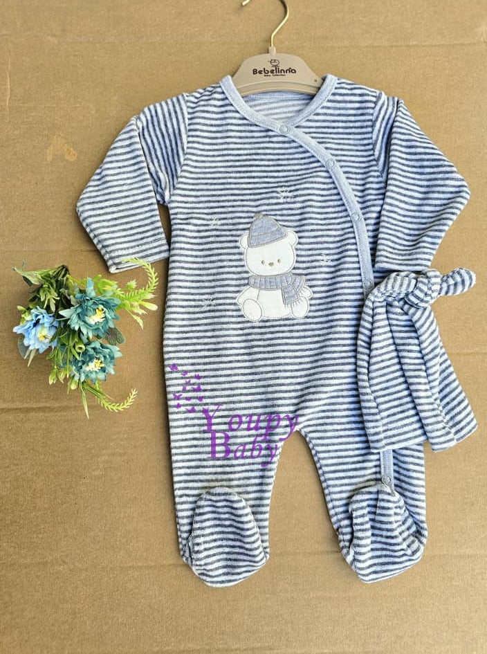 Grenouillère en velours à motif ours en peluche