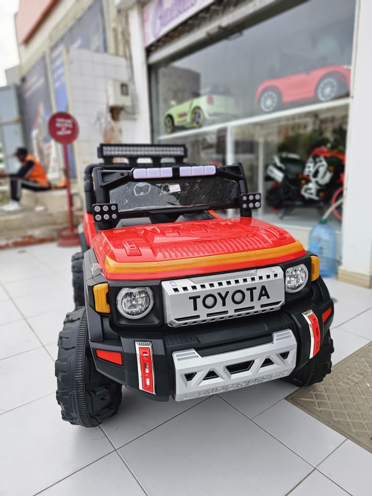 Voiture électrique Jeep Toyota 901 à 2 places